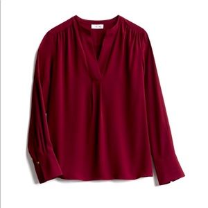 New Calvin Klein Suit Separates Itai Pleat Shoulder Blouse in Burgundy XL